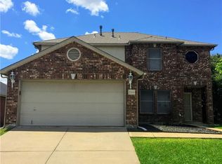 5264 Dillon Cir, Haltom City, TX 76137