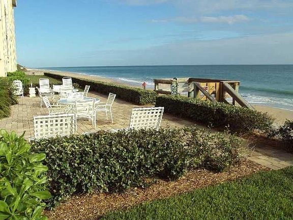 2nd image of 5000 Highway A1a