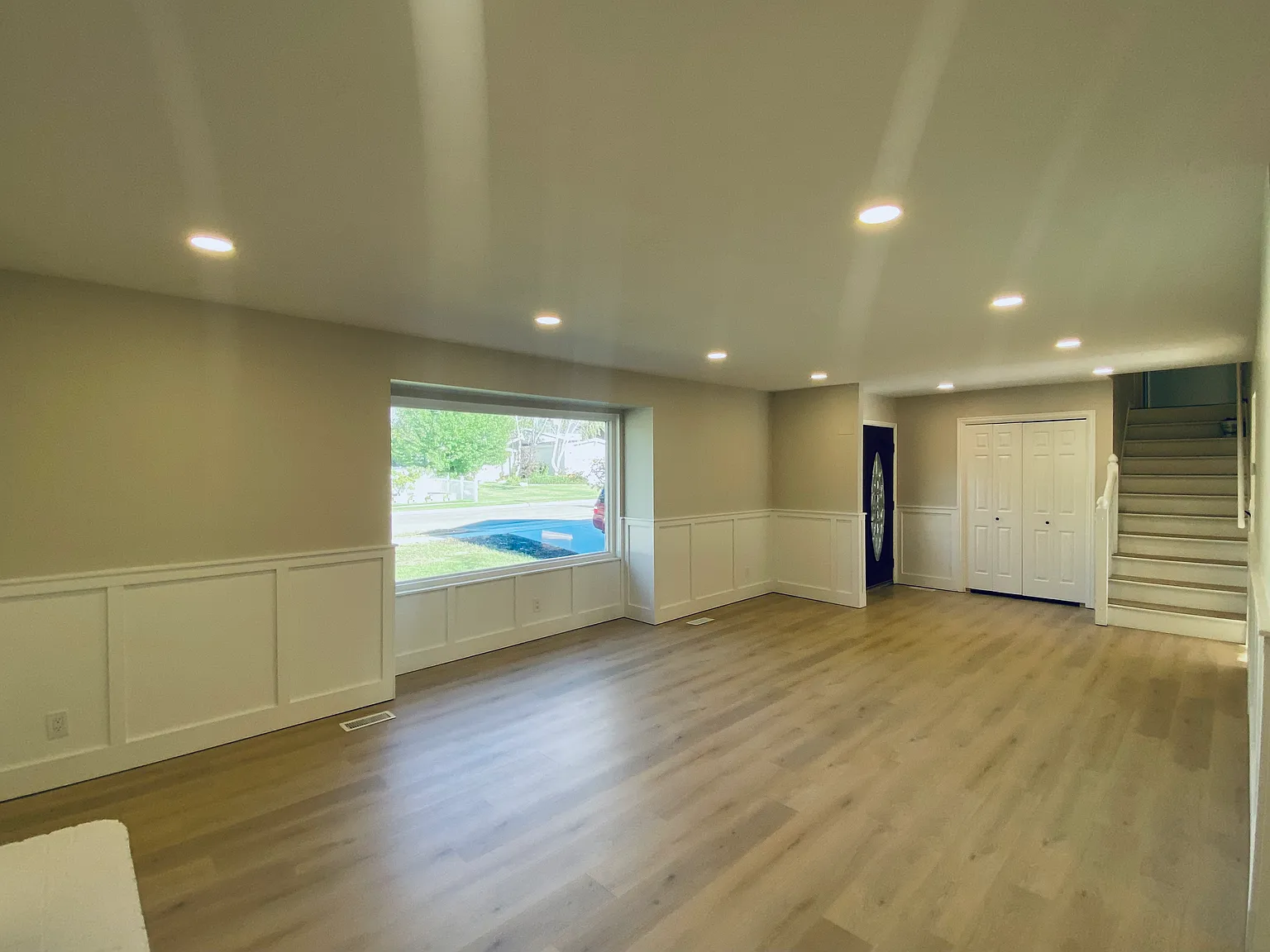 4 bed, 2.5 bath, 2763 sqft, $3,200 — Photo 3