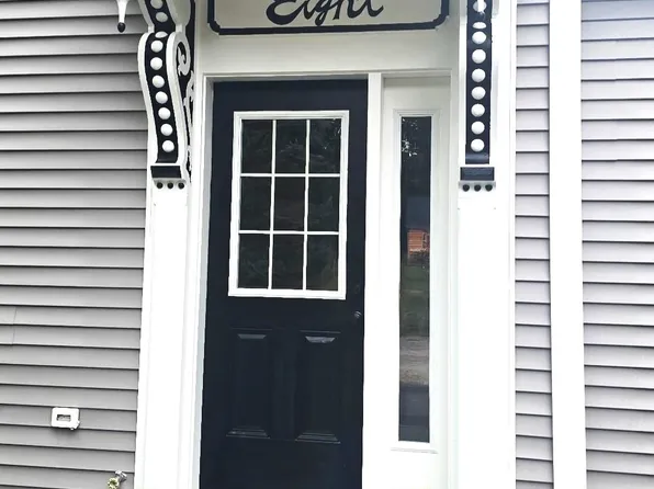 8 Courtland Street, Farmington, NH 03835
