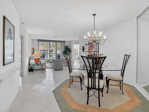 5th image of 5153 Floria Drive #M