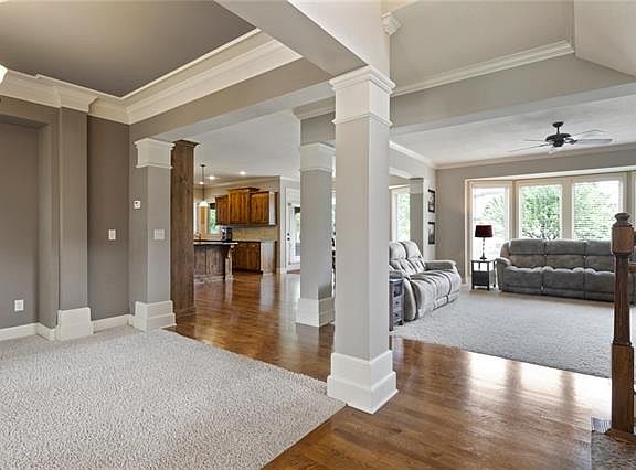 5th image of 22410 W 58th St