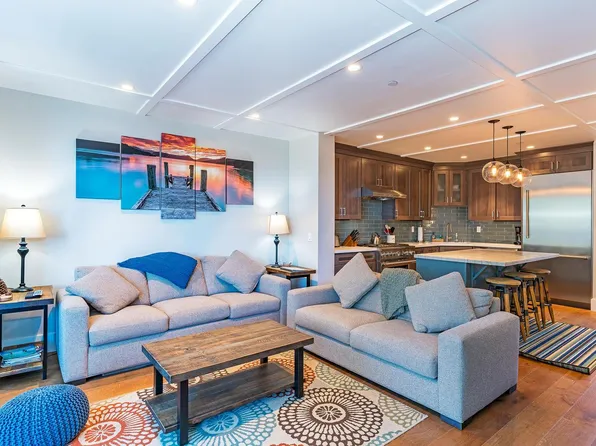 8308 N Lake Blvd, Kings Beach, CA