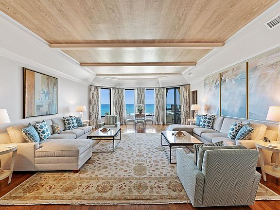 5th image of 1171 N Ocean Blvd #3