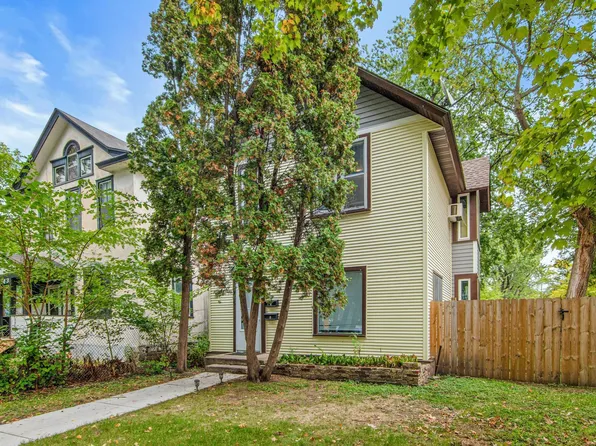 2745 29th Ave S, Minneapolis, MN 55406