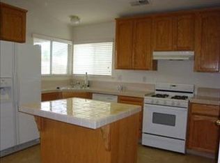2651 Cameron Park Dr, Ceres, CA 95307