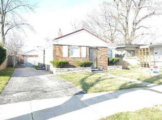 12602 S Throop St, Calumet Park, IL