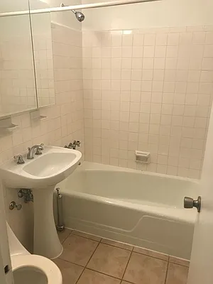 Rented by Hampshire Assets LLC | media 20