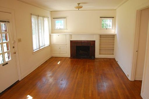 2nd image of 220 E Sola St APT 6