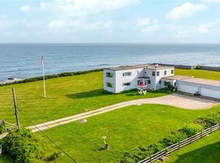 2 Green Hill Ave, South Kingstown, RI 02879