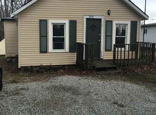 2416 E Dartmouth Ave, Muncie, IN 47303