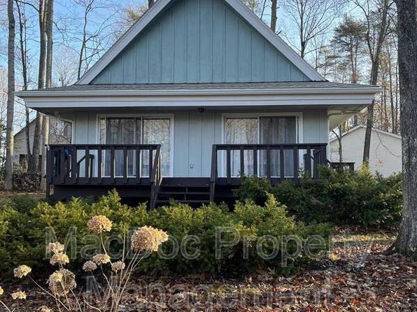549 Harrison Cir