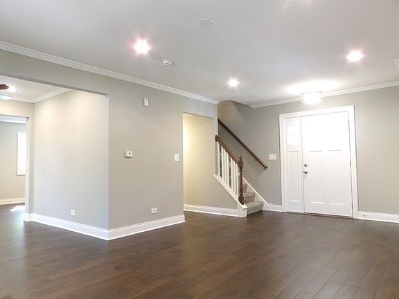 4th image of 5001 Somerton Dr