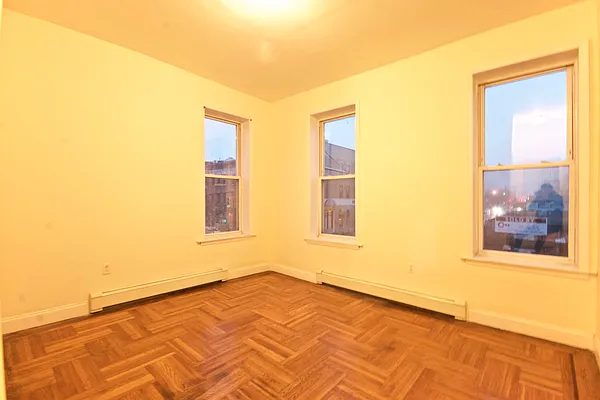 Rented by Rental Solutions Inc | media 16