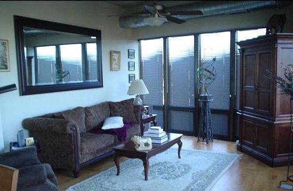 3rd image of 1000 N Kingsbury St APT 602
