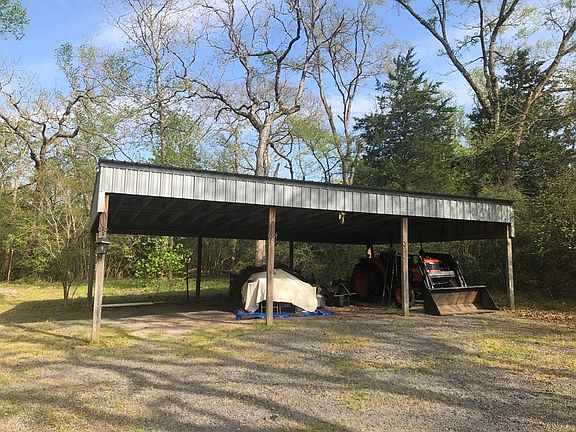 2nd image of 3551 County Road 395