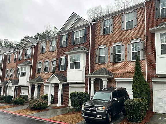 2nd image of 417 Heritage Park Trce NW