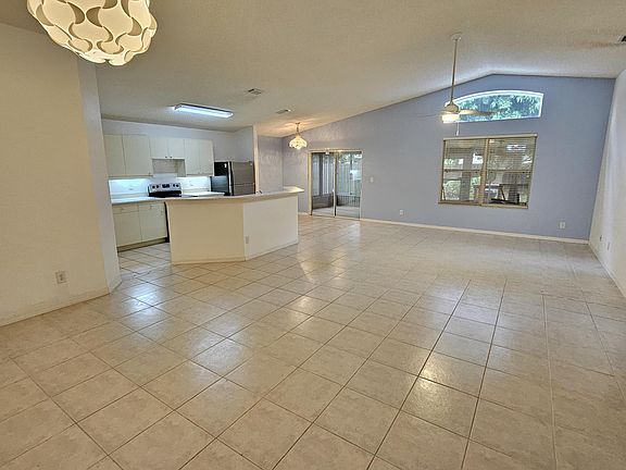 2nd image of 4306 Mount Carmel Ln