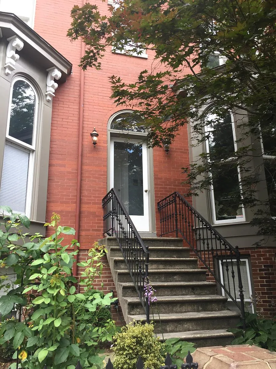 Front - 1330 Corcoran St NW #4