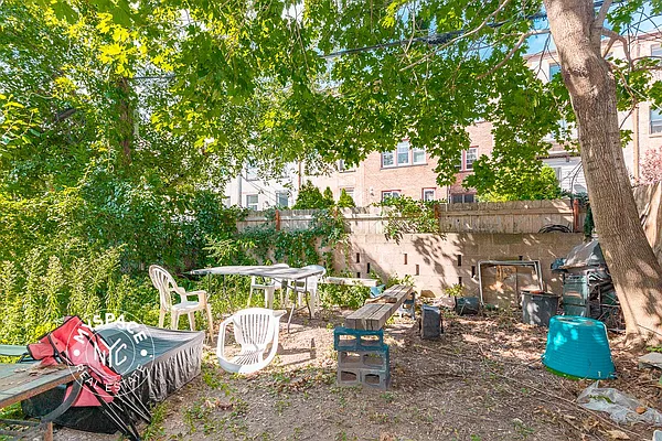 Rented by MySpaceNYC | media 1