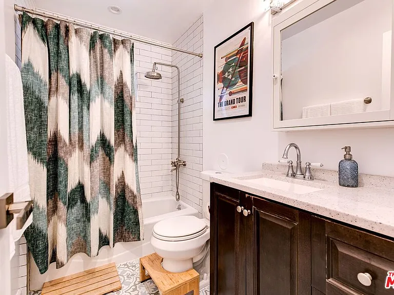 6122 Satsuma Ave — Photo 23