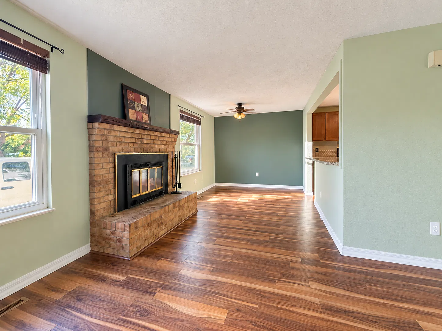 4 bed, 2.5 bath, 1920 sqft, $2,995 — Photo 4