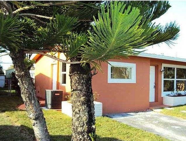 7661 Sunset Strip, Sunrise, FL 33322 | Zillow