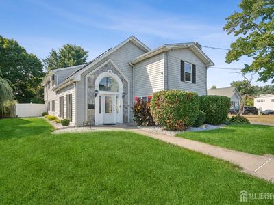51 Greenbrook Rd, Middlesex, NJ, 08846