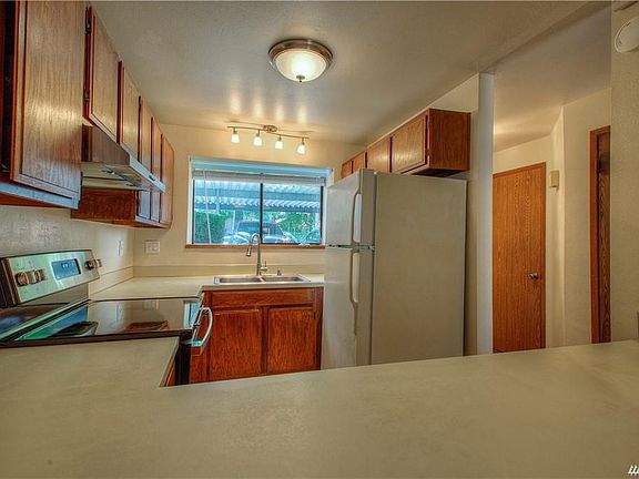 2nd image of 113 146th Ave SE