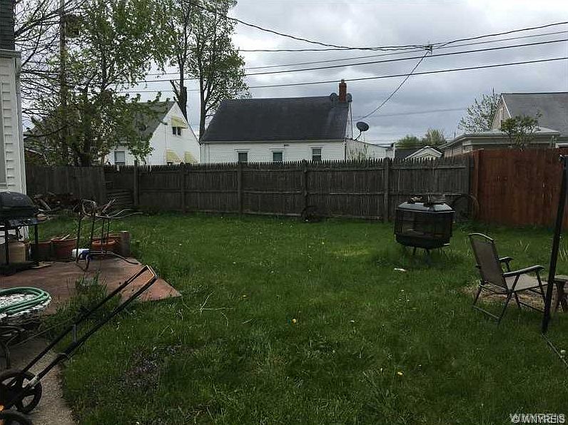 2nd image of 24 Charnwood Dr