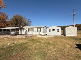 16320 Bohot Rd, Prairie Grove, AR 72753