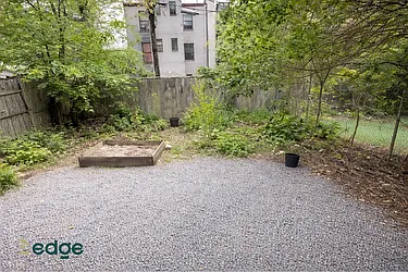 11 Gunther Place, #1R