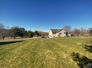 19 Yellow City Rd, Amenia, NY 12501