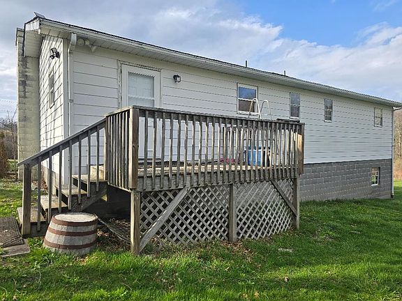 4th image of 141 Winterview Ct