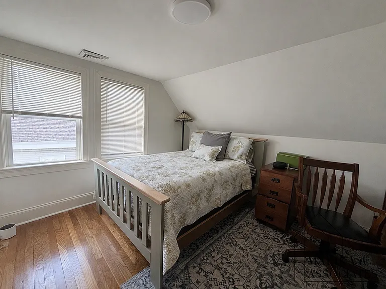 30 Willow St — Photo 12