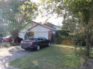 1008 Cottonwood Trl, Benbrook, TX 76126