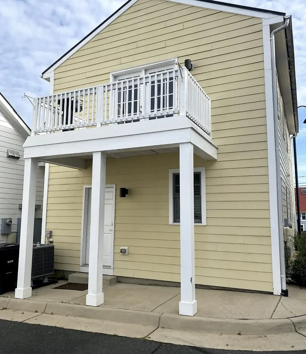 1 bed, 800 sqft, $2,425 — Photo 3
