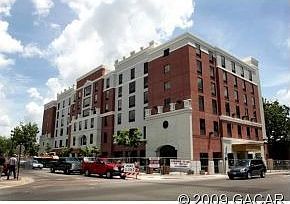 1st image of 115 SE 1st St