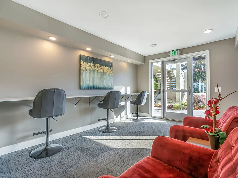Sterling Pointe — Photo 54
