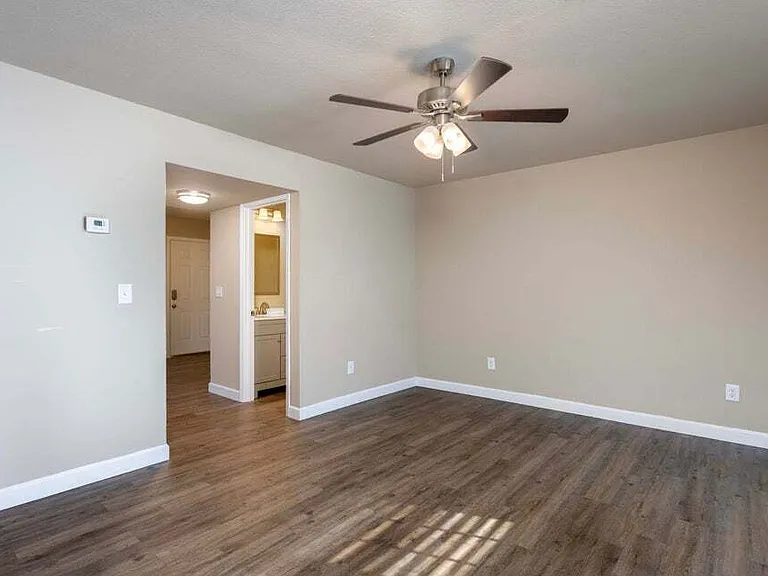 272 Mulberry Ave #A — Photo 10