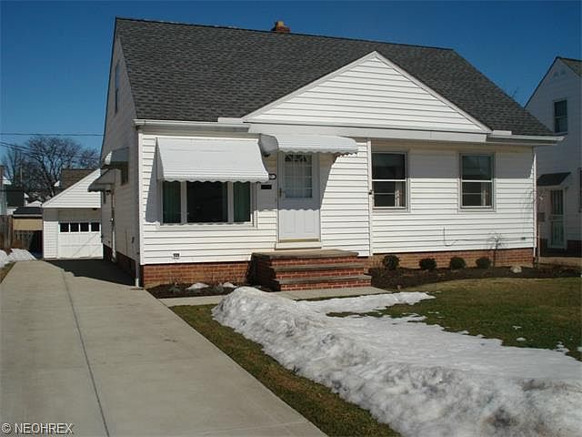 3690438