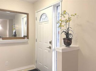 86 SW Harvest Rose Cir NE, Calgary, AB T3K4M7