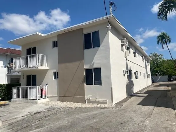 1327 SW 3rd St APT 3, Miami, FL 33135