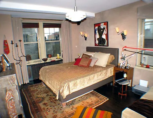 Sold by Ann Weintraub, Ltd. | media 10