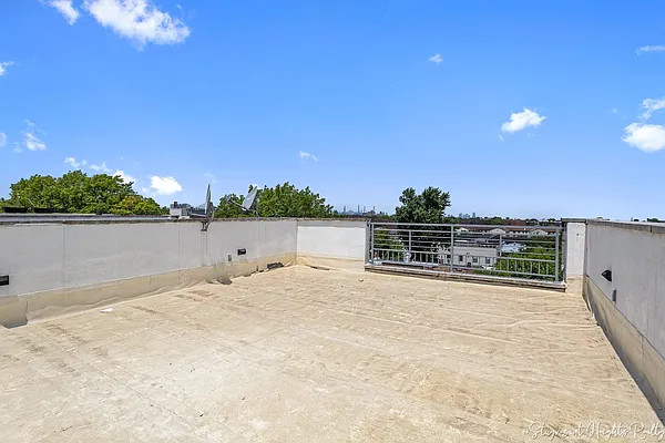 Rented by Stuyvesant Heights Realty Corp | media 21