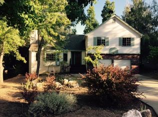 19555 Chaffee Cir, Groveland, CA 95321