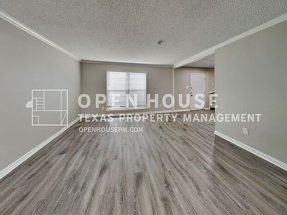 5th image of 4109 Orchard Hill Dr