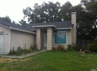 9898 Blasi Dr, Windsor, CA 95492