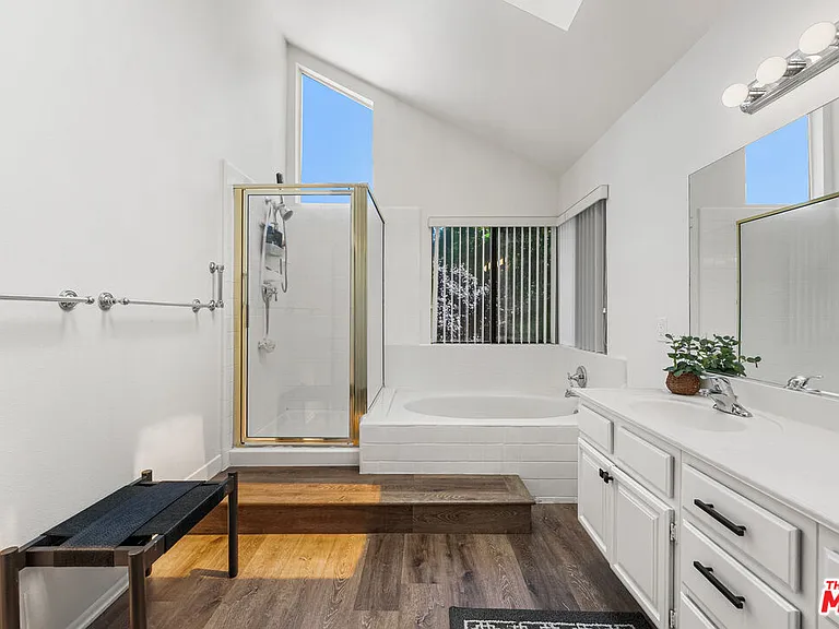 43258 33rd St W — Photo 22