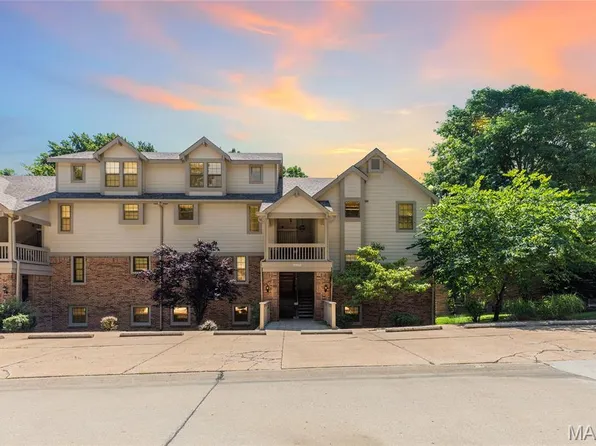 12952 Bryce Canyon Dr APT E, Maryland Heights, MO 63043